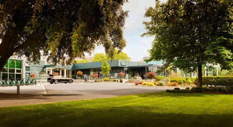 Sligo Park Hotel ballroom - Havana Sligo venue