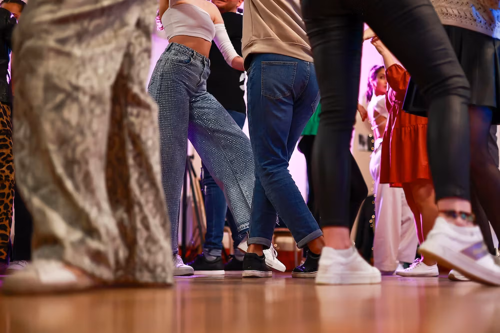 Cuban Salsa and Bachata dance class in Sligo
